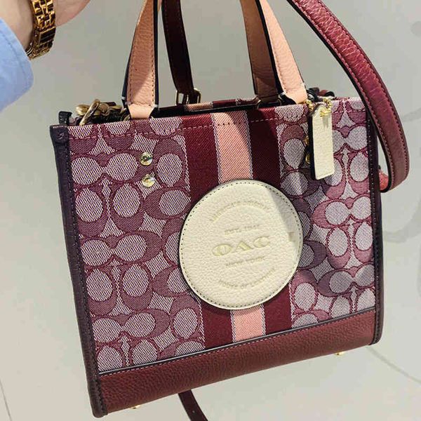 luxuries designers women coch bag cochs crossbody handbag shoulder totes bags cc designer handbags tote purses wallet vkhp
luxuries designers women coch bag cochs crossbody handbag shoulder totes bags cc designer handbags tote purses wallet vkhp
