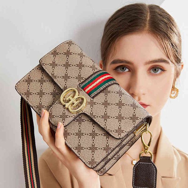 2022 bag women's single shoulder bag new women's oblique fashion printed light luxury small square purses outlet
2022 bag women's single shoulder bag new women's oblique fashion printed light luxury small square purses outlet
