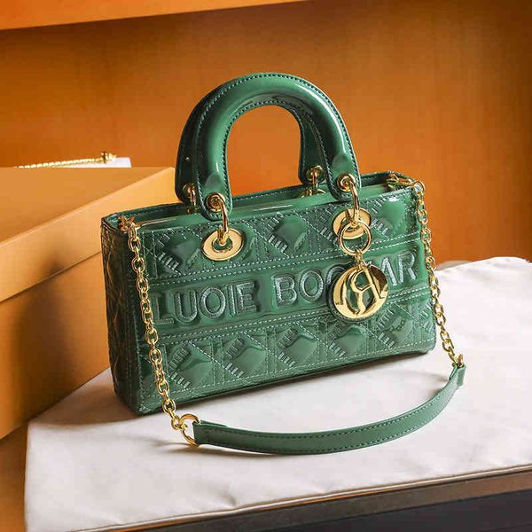 bag women's 2022 new fashion princess bag handbag sling one shoulder diagonal bag
bag women's 2022 new fashion princess bag handbag sling one shoulder diagonal bag