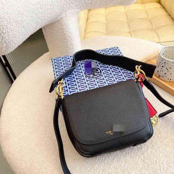 designer luxury women bag tory handbag tb fashion inclined shoulder bags versatile purses tories burchs totes large capacity saddle coal wal
designer luxury women bag tory handbag tb fashion inclined shoulder bags versatile purses tories burchs totes large capacity saddle coal wal