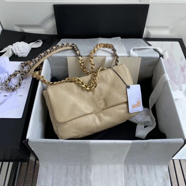 7a autumn and winter women's bag designer leather pillow shoulder crossbody 19 bag flap classic fashion wild luxury tofu gold chain sof
7a autumn and winter women's bag designer leather pillow shoulder crossbody 19 bag flap classic fashion wild luxury tofu gold chain sof