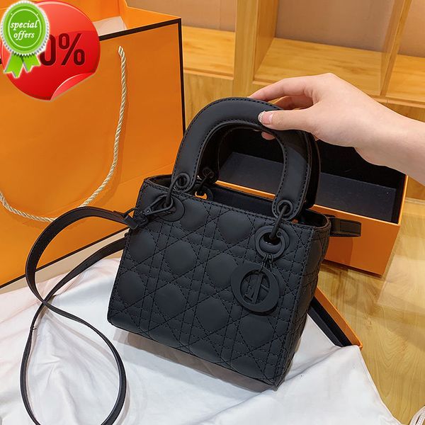 designer clutch bag purses ladies handbags evening es digner 2022 new luxury style latt tote purs wholale 
designer clutch bag purses ladies handbags evening es digner 2022 new luxury style latt tote purs wholale