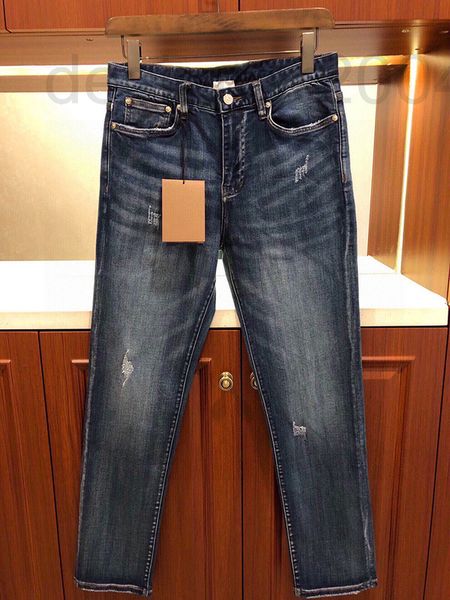 men's jeans designer in the early spring of 2022 new elastic small straight tube were washed in water and thin stretch pants high-end u, Blue
men's jeans designer in the early spring of 2022 new elastic small straight tube were washed in water and thin stretch pants high-end u, Blue