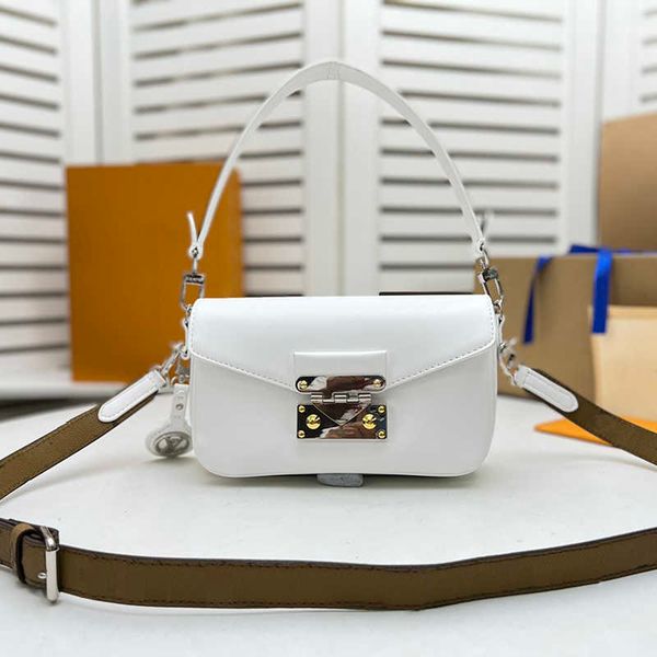 luxury handbags designer tote bag women handbag high shoulder bags fashion cross body multifunctional summer messenger shopping
luxury handbags designer tote bag women handbag high shoulder bags fashion cross body multifunctional summer messenger shopping