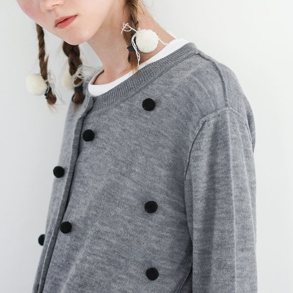 women s sweaters imakokoni original casual all match pure color wool ball knit hoodless sweater was thin and cardigan shirt female 192634 22, White;black
women s sweaters imakokoni original casual all match pure color wool ball knit hoodless sweater was thin and cardigan shirt female 192634 22, White;black