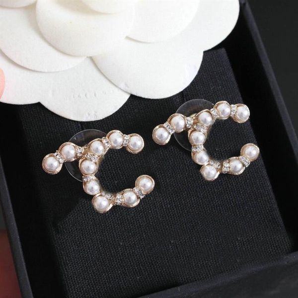 fashion style charm stud earring with diamond and pearl for women wedding jewelry gift white color have box stamp ps30053001, Golden
fashion style charm stud earring with diamond and pearl for women wedding jewelry gift white color have box stamp ps30053001, Golden