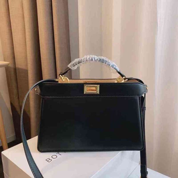 fend fendace women bag professional commuting bag peekaboo kitten leather shoulder cross carry accordion female
fend fendace women bag professional commuting bag peekaboo kitten leather shoulder cross carry accordion female