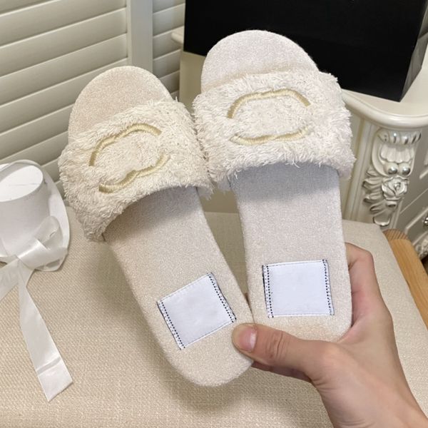 2022 new fashion women fluffy sandal flat slipper cute fashion woolskin summer fall heel slippers slides flip flops mule womens daily commut, Black
2022 new fashion women fluffy sandal flat slipper cute fashion woolskin summer fall heel slippers slides flip flops mule womens daily commut, Black