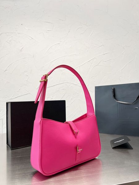 2023 womens shoulder bag underarm bags leather material designer tote bag simple handbag fashion purse medium size 25cm with box
2023 womens shoulder bag underarm bags leather material designer tote bag simple handbag fashion purse medium size 25cm with box