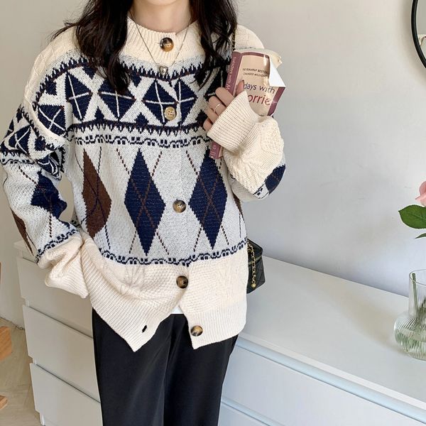 6441 christmas style loose retro stitching jacquard long-sleeved knit sweater cardigan jacket jacket woman, White;black
6441 christmas style loose retro stitching jacquard long-sleeved knit sweater cardigan jacket jacket woman, White;black
