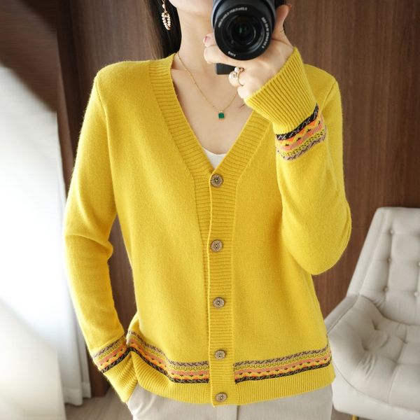women s sweaters autumn cardigan pink korean version loose short cashmere knitted coat 220913, White;black
women s sweaters autumn cardigan pink korean version loose short cashmere knitted coat 220913, White;black
