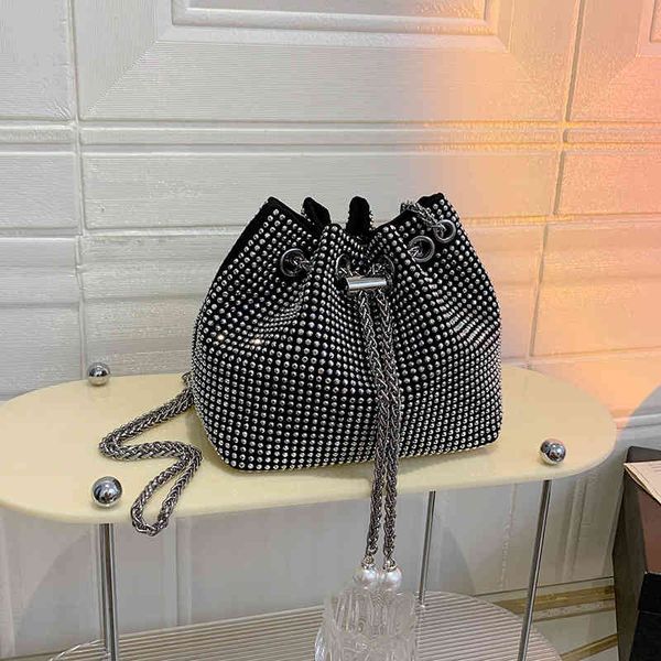 bucket bag female 2022 new fashion version style chain single shoulder crossbody underarm popular rhinestone drawstring purses
bucket bag female 2022 new fashion version style chain single shoulder crossbody underarm popular rhinestone drawstring purses