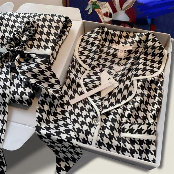 women's sleepwear qweek silk houndstooth women's pajamas satin sleepwear autumn pijamas elegant pyjamas luxury loungewear long sle, Black;red
women's sleepwear qweek silk houndstooth women's pajamas satin sleepwear autumn pijamas elegant pyjamas luxury loungewear long sle, Black;red