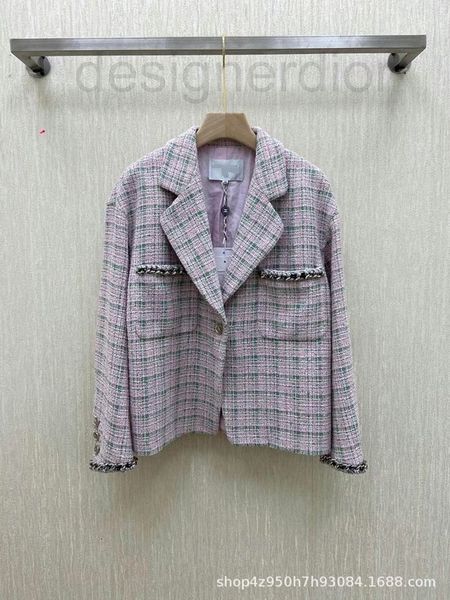 women's jackets designer shenzhen nanyou 2021 new wyb same small fragrance tweed v-neck coat qzel, Black;brown
women's jackets designer shenzhen nanyou 2021 new wyb same small fragrance tweed v-neck coat qzel, Black;brown