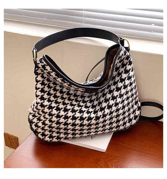 bag women's bag new fashion canvas large capacity shoulder version leisure tote purses outlet
bag women's bag new fashion canvas large capacity shoulder version leisure tote purses outlet
