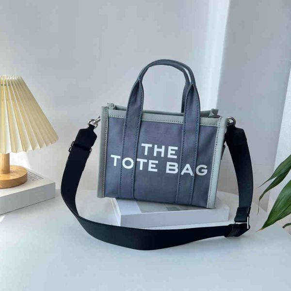 designer luxury women the tote bag fashion versatile handbags shoulder crossbody bags purse tories totes large capacity saddle wallets 7a o8
designer luxury women the tote bag fashion versatile handbags shoulder crossbody bags purse tories totes large capacity saddle wallets 7a o8