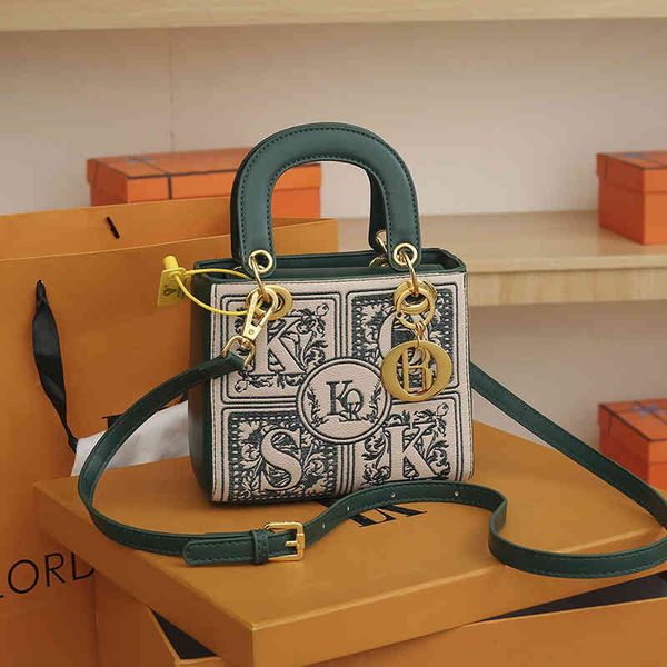 light luxury embroidered princess bag 2022 new fashion hand single shoulder diagonal purses outlet
light luxury embroidered princess bag 2022 new fashion hand single shoulder diagonal purses outlet