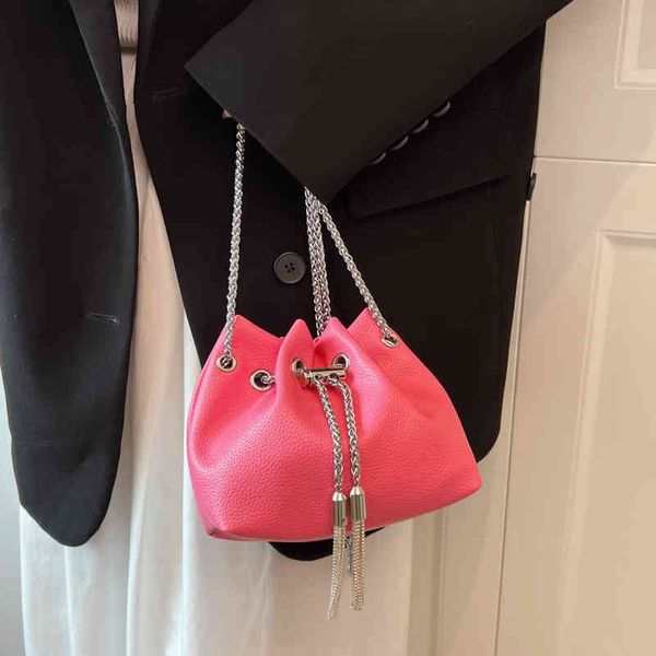 sense bag female minority drawstring bucket bag 2022 new texture style versatile tassel chain crossbody bag
sense bag female minority drawstring bucket bag 2022 new texture style versatile tassel chain crossbody bag