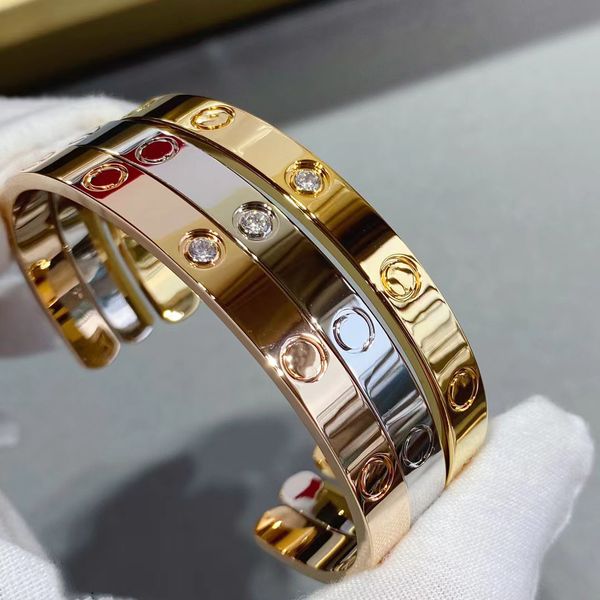 high-end boutique bangle bracelets for women designer luxury diamond-inlaid opening love bracelet jewelry party, Black
high-end boutique bangle bracelets for women designer luxury diamond-inlaid opening love bracelet jewelry party, Black