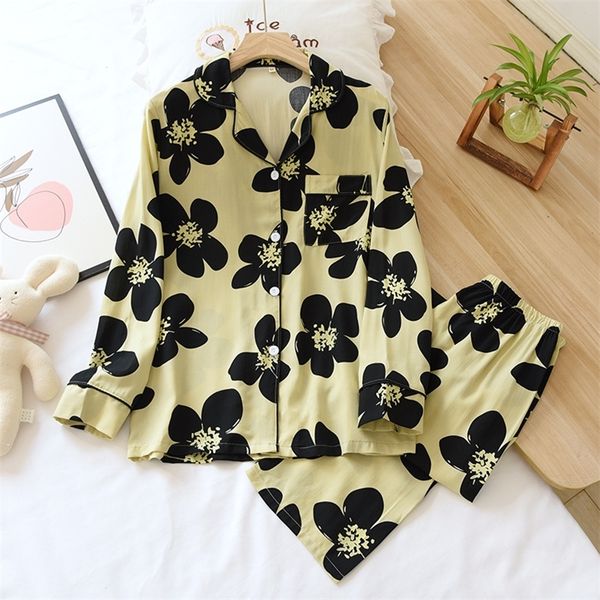 women's sleepwear spring and summer 100% viscose pajamas two-piece long-sleeved trousers women's flowers comfortable plus size hom, Black;red
women's sleepwear spring and summer 100% viscose pajamas two-piece long-sleeved trousers women's flowers comfortable plus size hom, Black;red