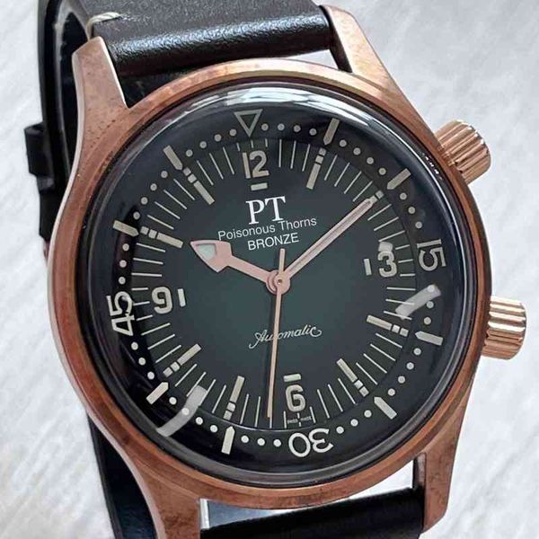 luxury mechanical watch for menseagull movement men s automatic mechanical watch series bronze diving calendar, Slivery;brown
luxury mechanical watch for menseagull movement men s automatic mechanical watch series bronze diving calendar, Slivery;brown