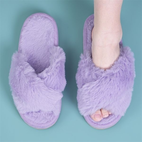 slippers comwarm winter women casual fuzzy slippers female flip flops fluffy shoes cross slides ladies soft plush home indoor slippers 22091, Black
slippers comwarm winter women casual fuzzy slippers female flip flops fluffy shoes cross slides ladies soft plush home indoor slippers 22091, Black