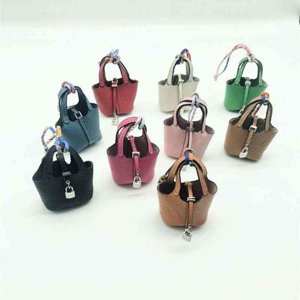 mini food basket bag pendant headset bag creative car key chain pendant bucket bag, Blue;pink
mini food basket bag pendant headset bag creative car key chain pendant bucket bag, Blue;pink