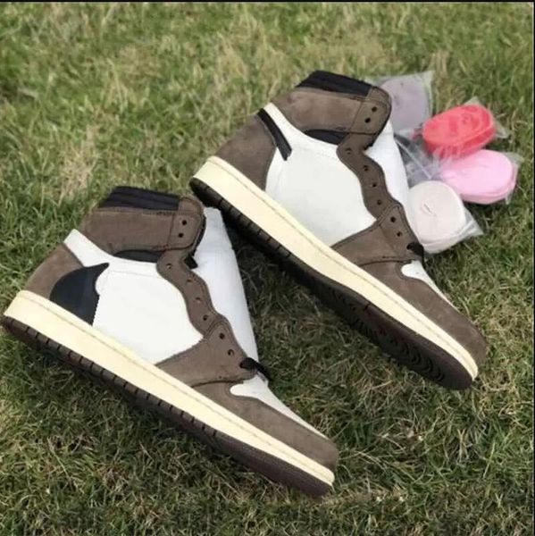 1 high ts shoes og sp one 1s low cactus jack sports shoe black men women brown desginer sneakers
1 high ts shoes og sp one 1s low cactus jack sports shoe black men women brown desginer sneakers