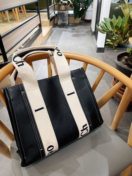 handbags designer chain bag square real leather tote women's bag shoulder bags highs quality
handbags designer chain bag square real leather tote women's bag shoulder bags highs quality