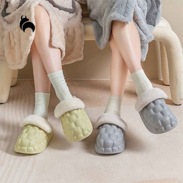 slippers mo dou plus winter warm plush women slippers waterproof vamp mens home shoes soft fluffy indoor couples bedroom shoes 220913, Black
slippers mo dou plus winter warm plush women slippers waterproof vamp mens home shoes soft fluffy indoor couples bedroom shoes 220913, Black