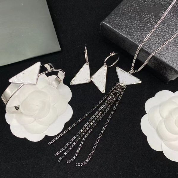 european and american tassel dangle & chandelier all-match earrings earrings necklace bracelet set women, Silver
european and american tassel dangle & chandelier all-match earrings earrings necklace bracelet set women, Silver