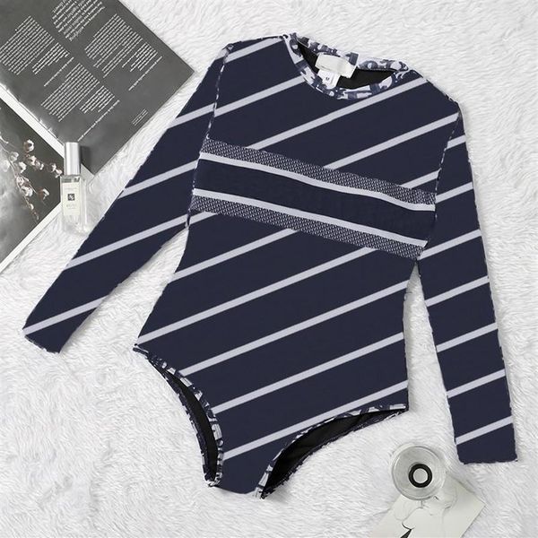 classic striped swimwear long sleeve padded push up women's one-piece swimsuit beach wear travel vacation designer wear258o
classic striped swimwear long sleeve padded push up women's one-piece swimsuit beach wear travel vacation designer wear258o