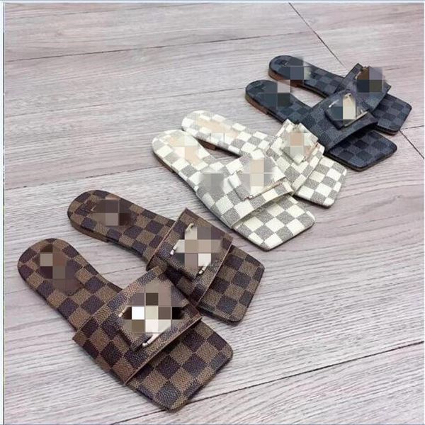 designer summer beach slippers fashion women lazy low heeled flops leather letters lady cartoon slippers luxury metal ladies slipp2046, Black
designer summer beach slippers fashion women lazy low heeled flops leather letters lady cartoon slippers luxury metal ladies slipp2046, Black