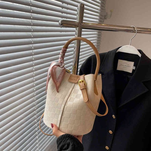 advanced sense bag women's 2022 new fashion portable bucket bag versatile crossbody bag
advanced sense bag women's 2022 new fashion portable bucket bag versatile crossbody bag