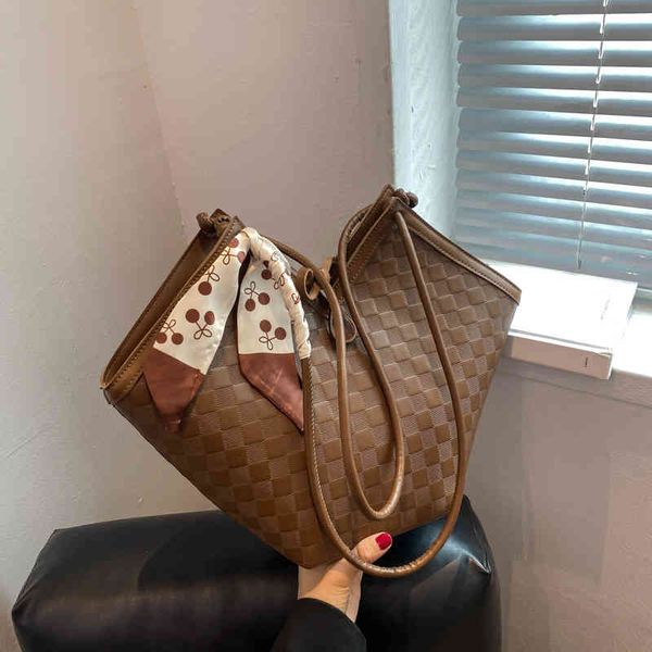 large capacity bag women's advanced sense 2022 new fashion commuter handbag versatile one shoulder underarm bucket bag
large capacity bag women's advanced sense 2022 new fashion commuter handbag versatile one shoulder underarm bucket bag