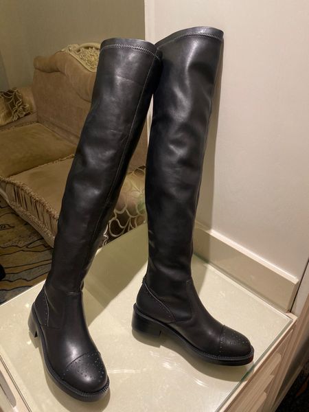 shoes designer version pure handmade 2022ss calfskin leather high boots, Black
shoes designer version pure handmade 2022ss calfskin leather high boots, Black