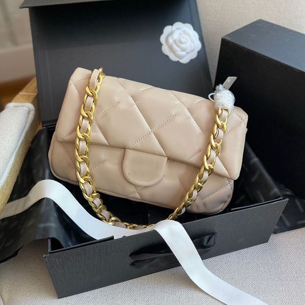 fashion women embroidered letters designer bag classic flap lattice quilted lambskin large capacity crossbody handbag personality vintage wa
fashion women embroidered letters designer bag classic flap lattice quilted lambskin large capacity crossbody handbag personality vintage wa
