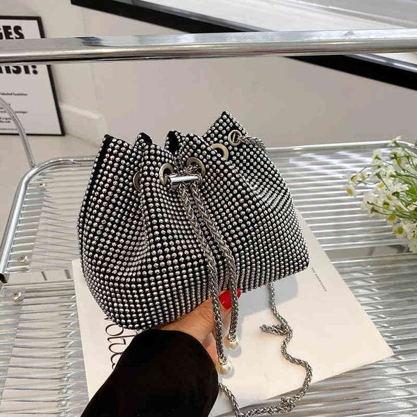 full diamond bucket bag female 2022 new fashion version style chain sling one shoulder diagonal diamond belt bag
full diamond bucket bag female 2022 new fashion version style chain sling one shoulder diagonal diamond belt bag