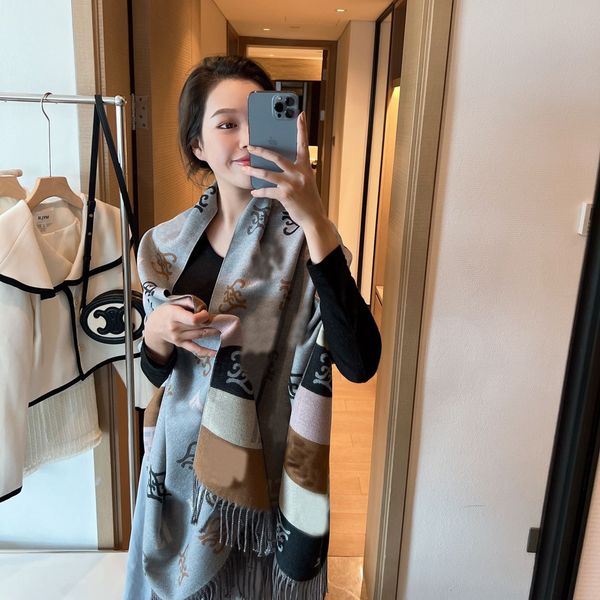 23ss 23style winter pop scarf classic jacquard designer scarf womens mens fashion double sided cashmere scarves wrap neckerchief, Blue;gray
23ss 23style winter pop scarf classic jacquard designer scarf womens mens fashion double sided cashmere scarves wrap neckerchief, Blue;gray