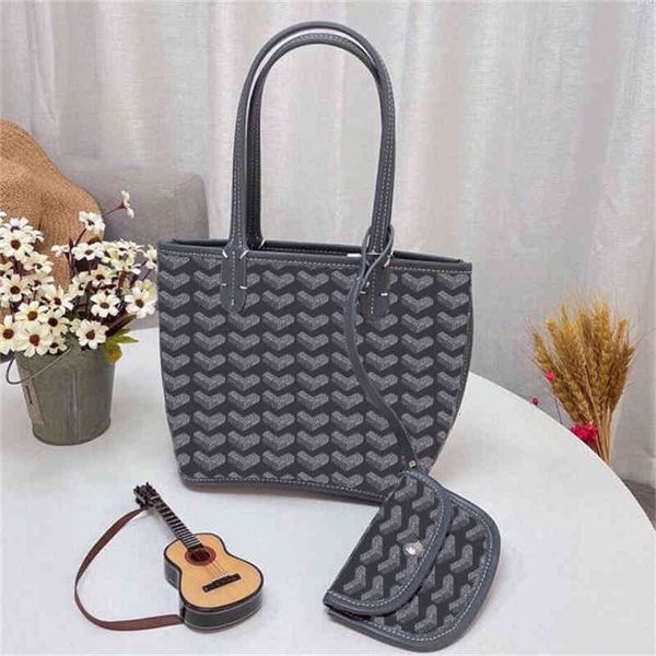 designers 2022 deigner anjou tote bag shoulder goya luxuriou lether mini pm women goyar goya g
designers 2022 deigner anjou tote bag shoulder goya luxuriou lether mini pm women goyar goya g