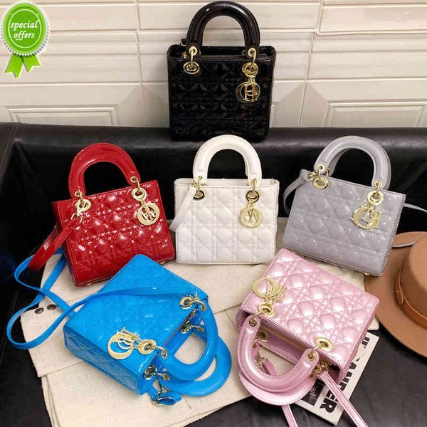 designer clutch bag purses ladies handbags evening clutches direct sale portable women's single shoulder msenger 2022 new texture mini
designer clutch bag purses ladies handbags evening clutches direct sale portable women's single shoulder msenger 2022 new texture mini