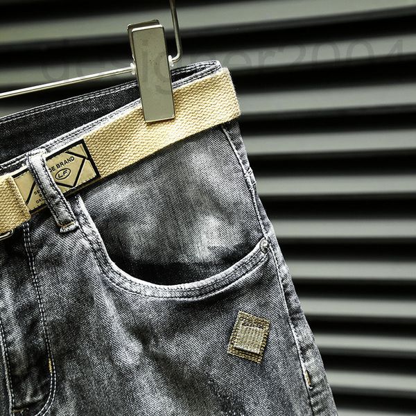 men's shorts designer fashion brand denim shorts spring summer new 2022 high-end light luxury embroidered slim fit pants fashionable ve, White;black
men's shorts designer fashion brand denim shorts spring summer new 2022 high-end light luxury embroidered slim fit pants fashionable ve, White;black