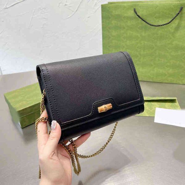 designer bags women chain clutch crossbody bags purse classic all-match leather designer crossbody wallet female purses 220905
designer bags women chain clutch crossbody bags purse classic all-match leather designer crossbody wallet female purses 220905