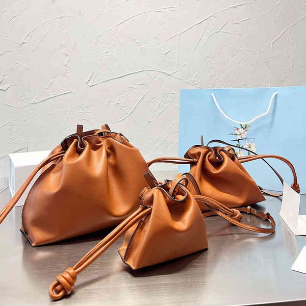 designer bag purse handbag bucket bags shoulder bag women elegant drawstring mini crossbody lightweight handbags wallet 220913
designer bag purse handbag bucket bags shoulder bag women elegant drawstring mini crossbody lightweight handbags wallet 220913