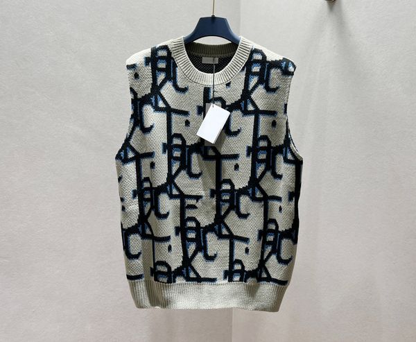 autumn and winter new brand mens sweater fashion printing design luxury knitted vest comfortable warm r sweater, White;black
autumn and winter new brand mens sweater fashion printing design luxury knitted vest comfortable warm r sweater, White;black