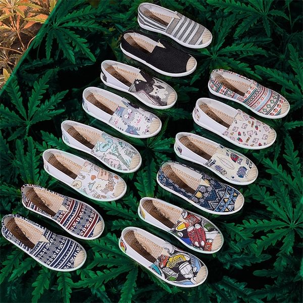 dress shoes summer spring women canvas breathable womens casual slip on printed loafers female sneakers ladies single flats 220913, Black
dress shoes summer spring women canvas breathable womens casual slip on printed loafers female sneakers ladies single flats 220913, Black