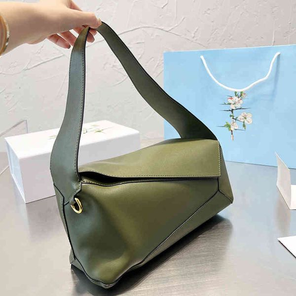designer totes handbag womens tote bag leather beach bag purse fashion geometry shoulder underarm bags ladies wallet solid color 220913
designer totes handbag womens tote bag leather beach bag purse fashion geometry shoulder underarm bags ladies wallet solid color 220913