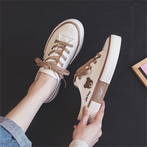 dress shoes bear embroidery canvas women slip on mules flat heel casual fashion female sneakers solid trainers 220913, Black
dress shoes bear embroidery canvas women slip on mules flat heel casual fashion female sneakers solid trainers 220913, Black