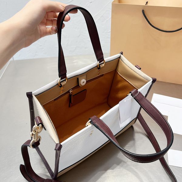 the tote bag handbags designer tote bags women handbag womens fashion classic large capacity lady totes
the tote bag handbags designer tote bags women handbag womens fashion classic large capacity lady totes