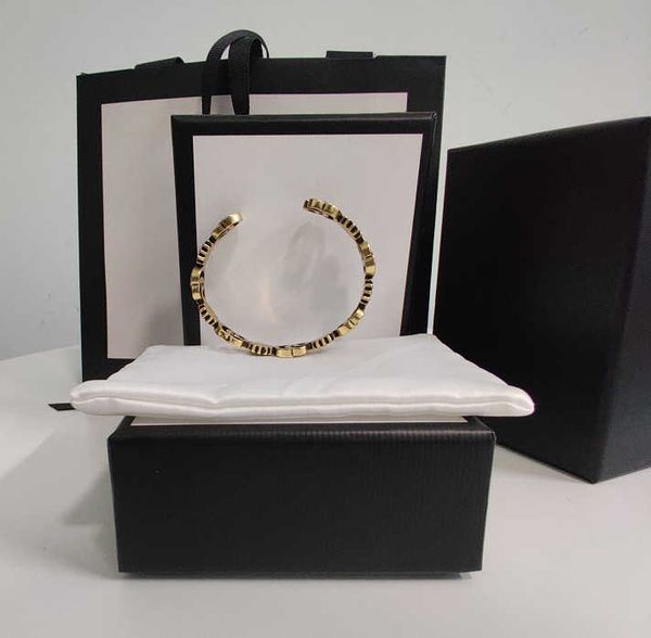 2022 selling open bracelet retro style for woman fashion styling sell bracelet slippery jewelry supply, Black
2022 selling open bracelet retro style for woman fashion styling sell bracelet slippery jewelry supply, Black